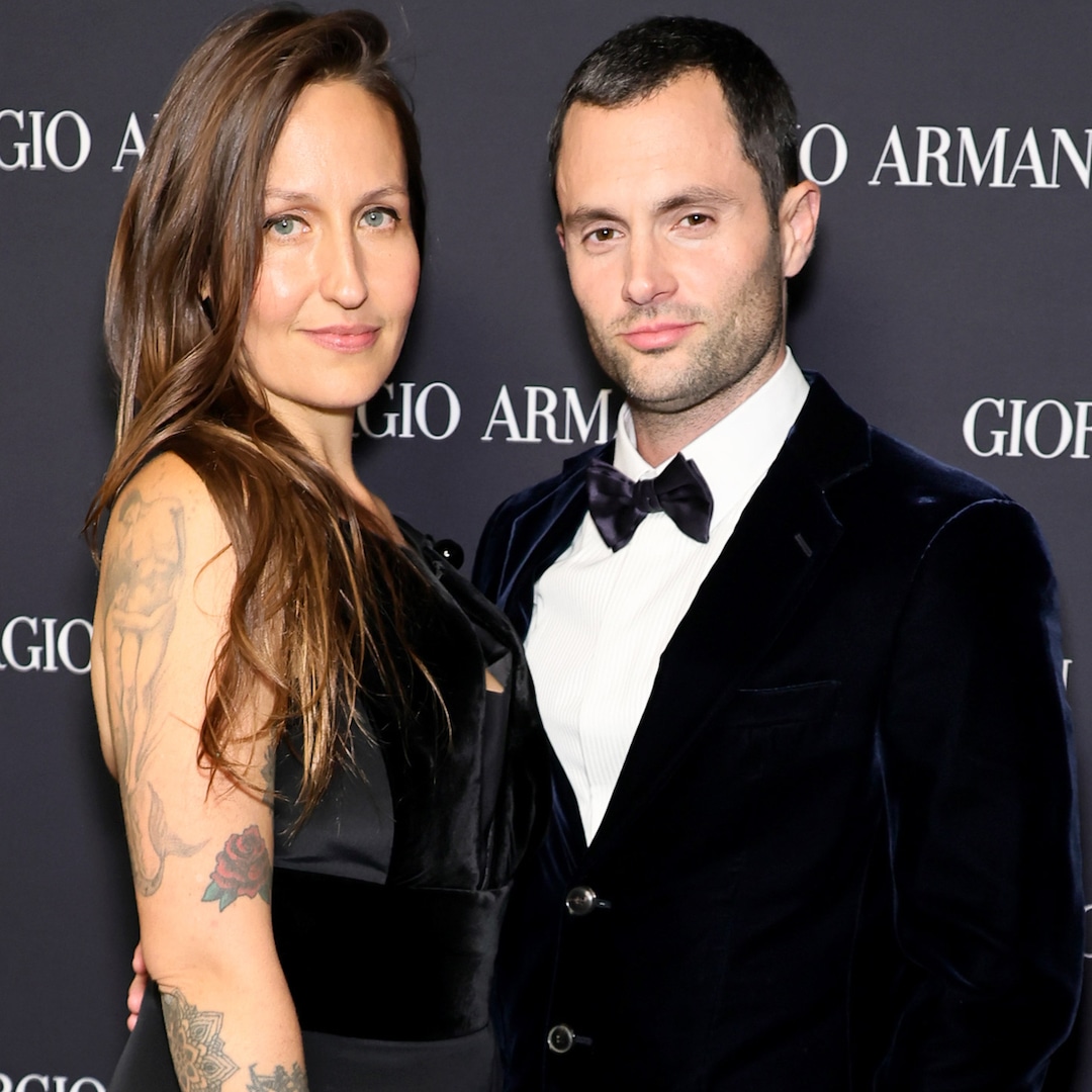 Penn Badgley and his wife Domino Kirk make a rare appearance on the red carpet